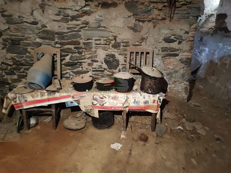 Moradia T4 para Venda em Varzea dos Cavaleiros Foto 6