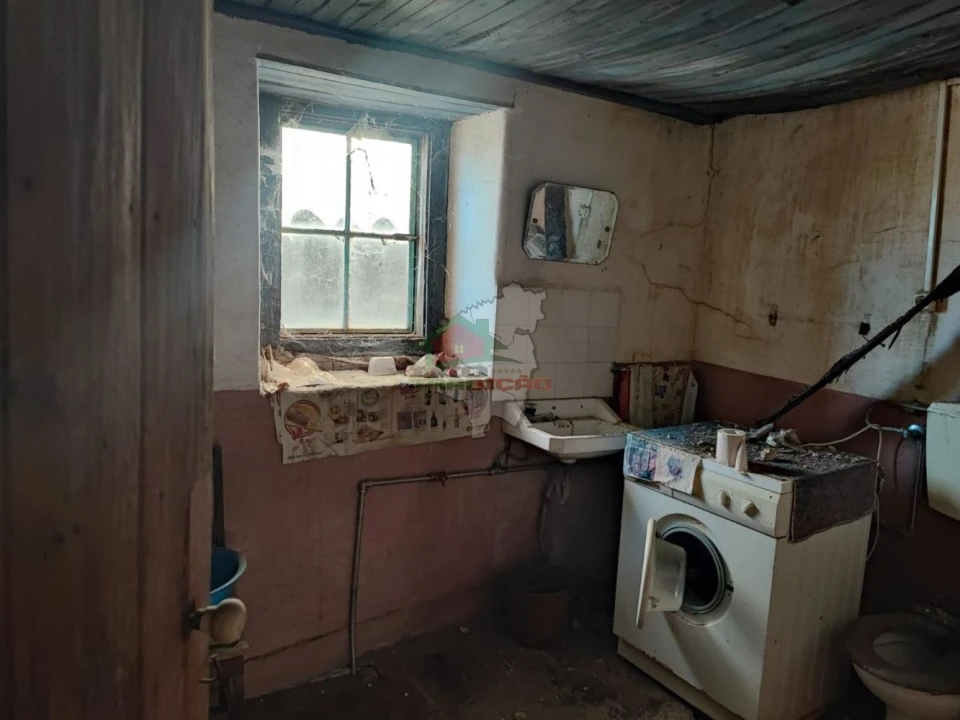 Moradia T4 para Venda em Varzea dos Cavaleiros Foto 12