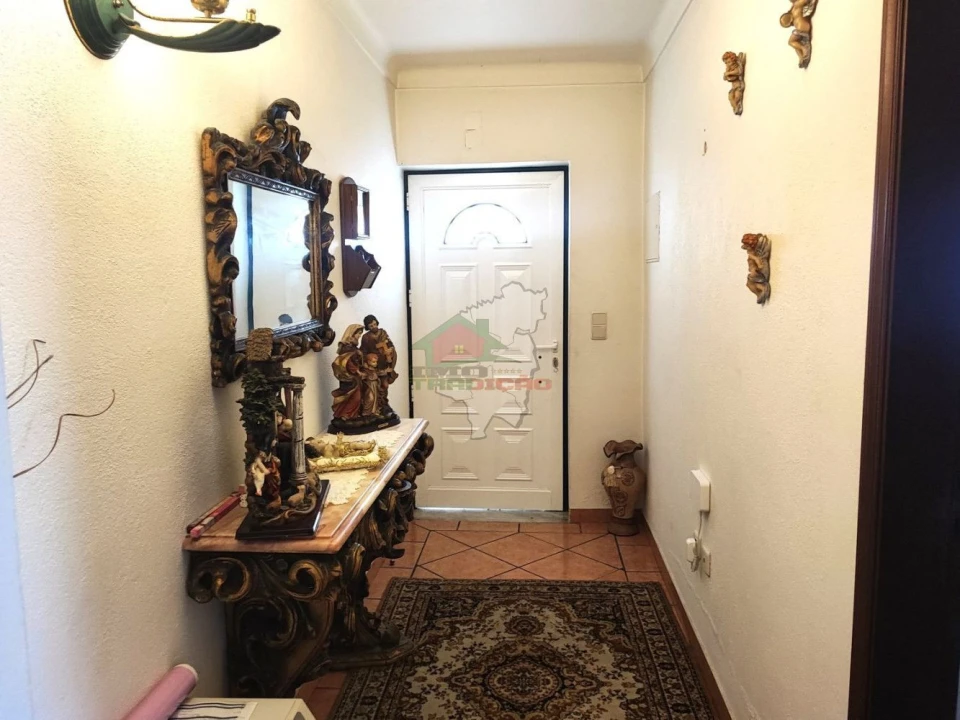 Moradia T3 para Venda em Casais e Alviobeira Foto 10