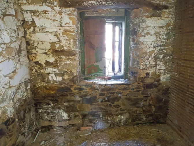 Quinta T2 para Venda em Sobreira Formosa e Alvito da Beira Foto 23