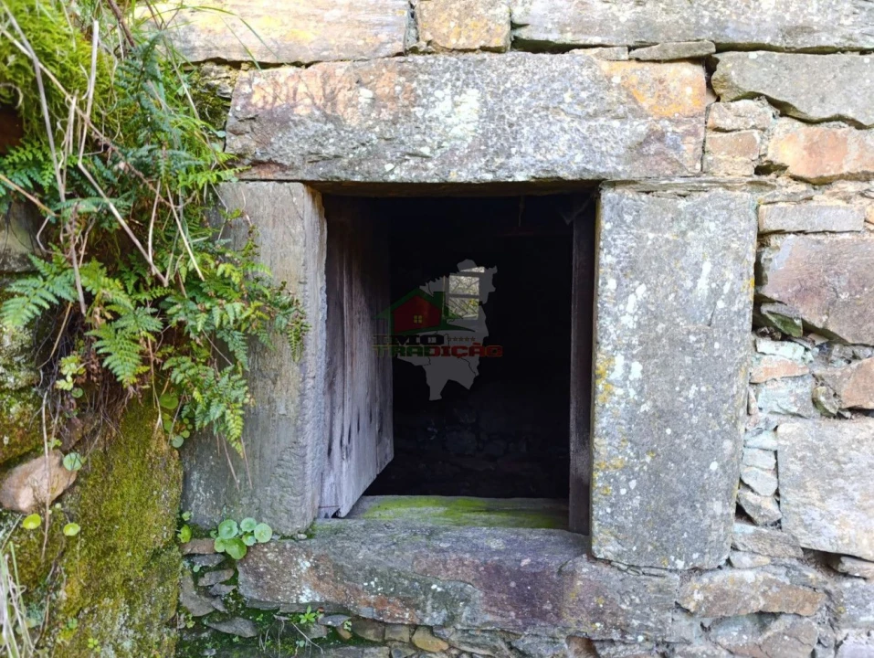 Quinta T2 para Venda em Sobreira Formosa e Alvito da Beira Foto 16