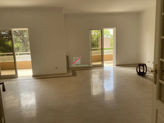 Apartamento T4 para Venda em Cascais e Estoril Foto 25