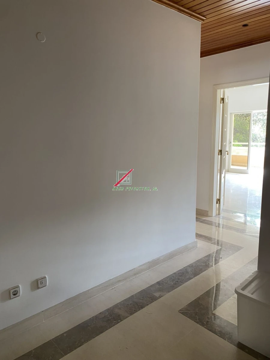Apartamento T4 para Venda em Cascais e Estoril Foto 38