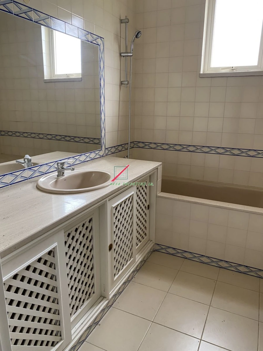 Apartamento T4 para Venda em Cascais e Estoril Foto 66