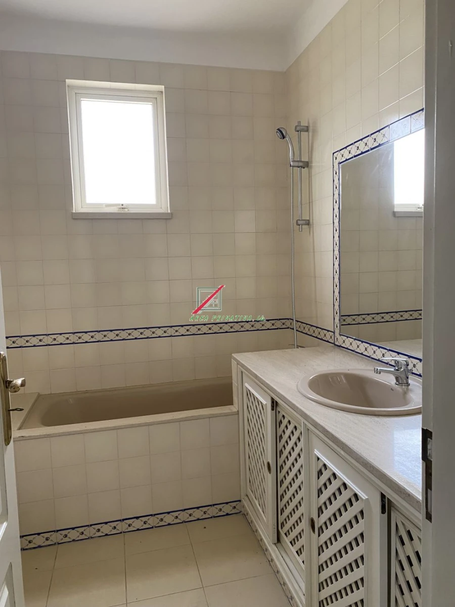 Apartamento T4 para Venda em Cascais e Estoril Foto 41