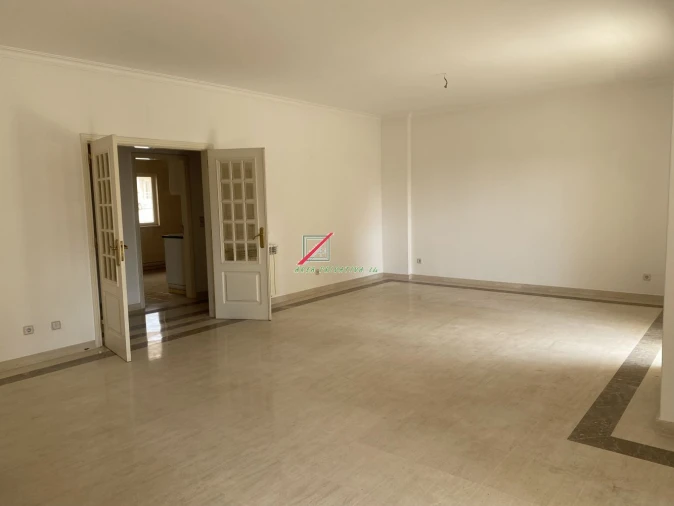 Apartamento T4 para Venda em Cascais e Estoril Foto 20