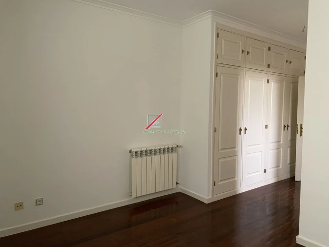 Apartamento T4 para Venda em Cascais e Estoril Foto 62