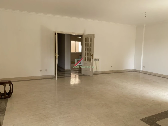 Apartamento T4 para Venda em Cascais e Estoril Foto 18