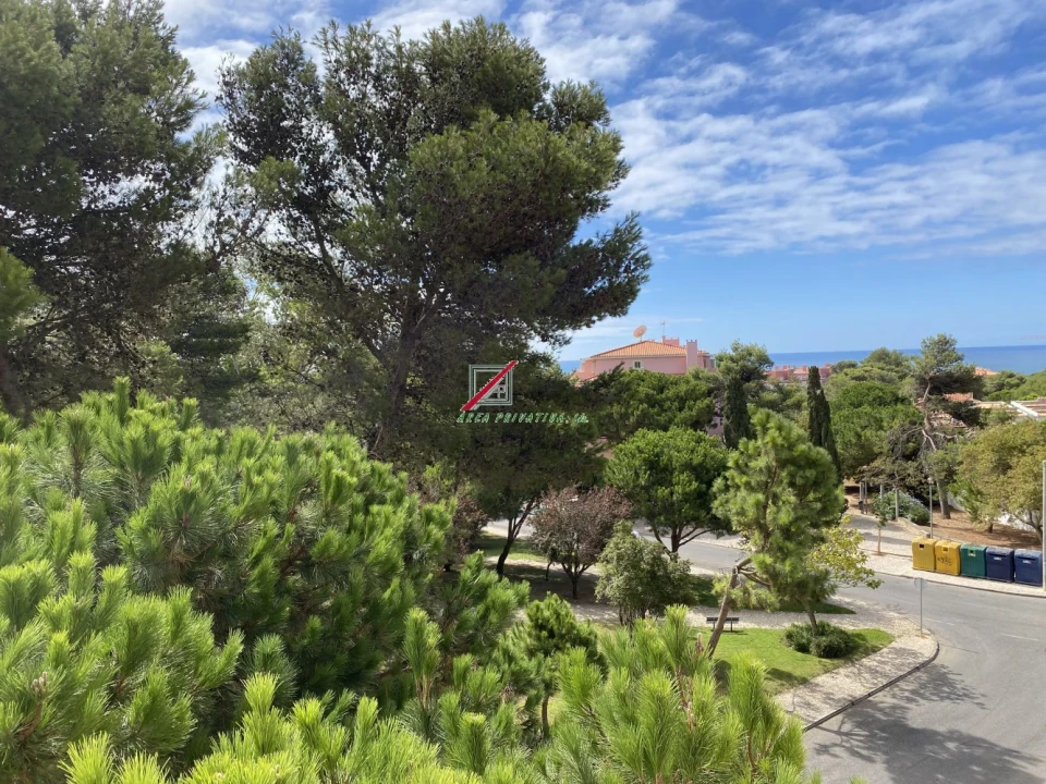 Apartamento T4 para Venda em Cascais e Estoril Foto 2