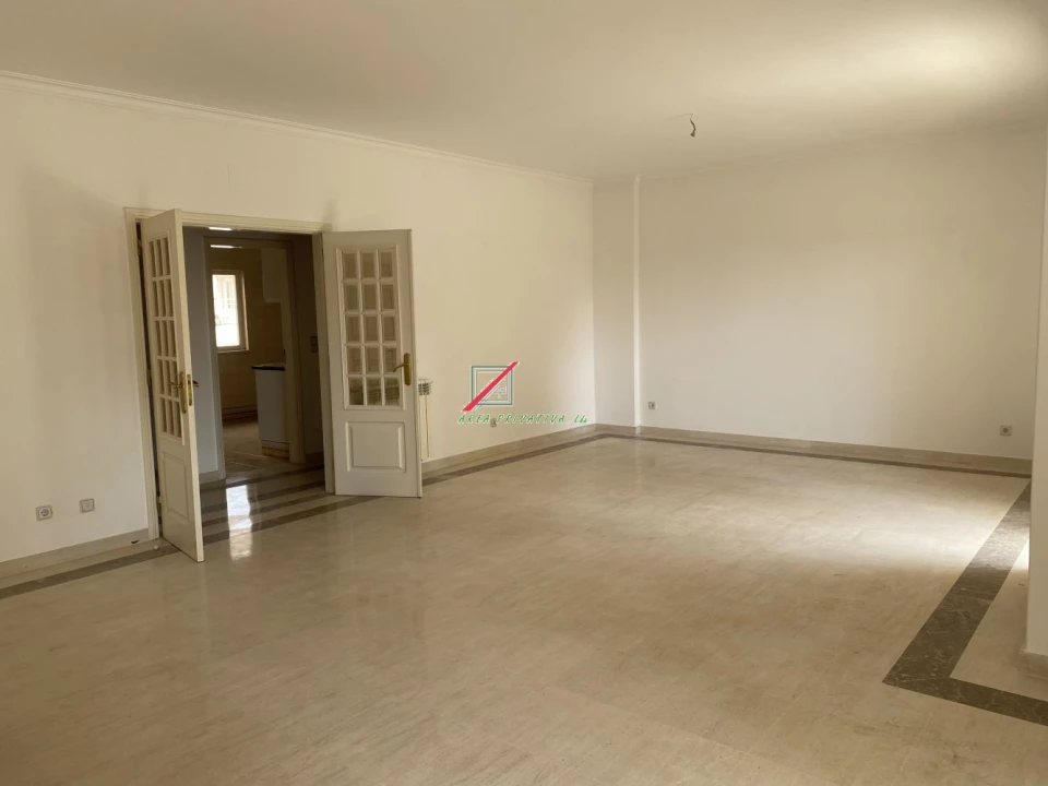 Apartamento T4 para Venda em Cascais e Estoril Foto 20