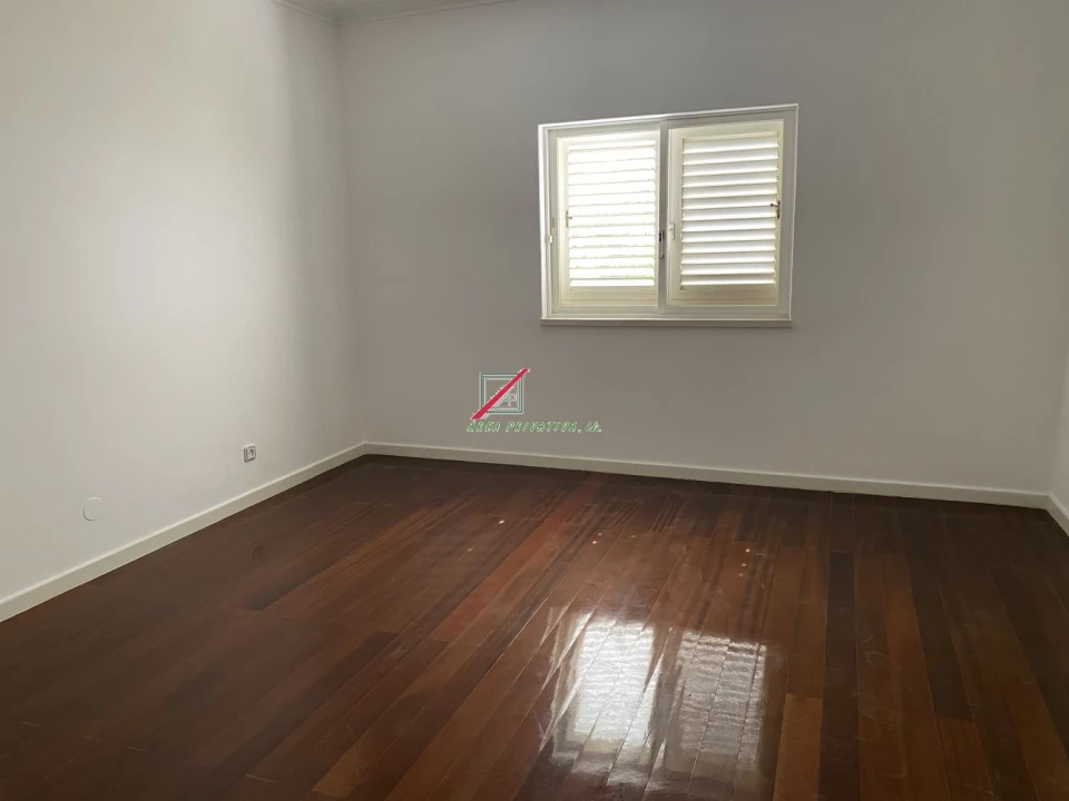 Apartamento T4 para Venda em Cascais e Estoril Foto 60