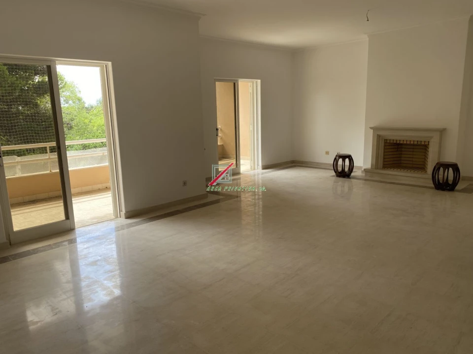Apartamento T4 para Venda em Cascais e Estoril Foto 21