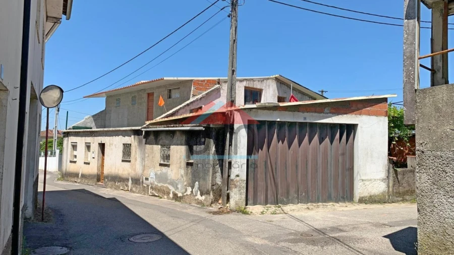 Garagem para Venda em Monção e Troviscoso Foto 2