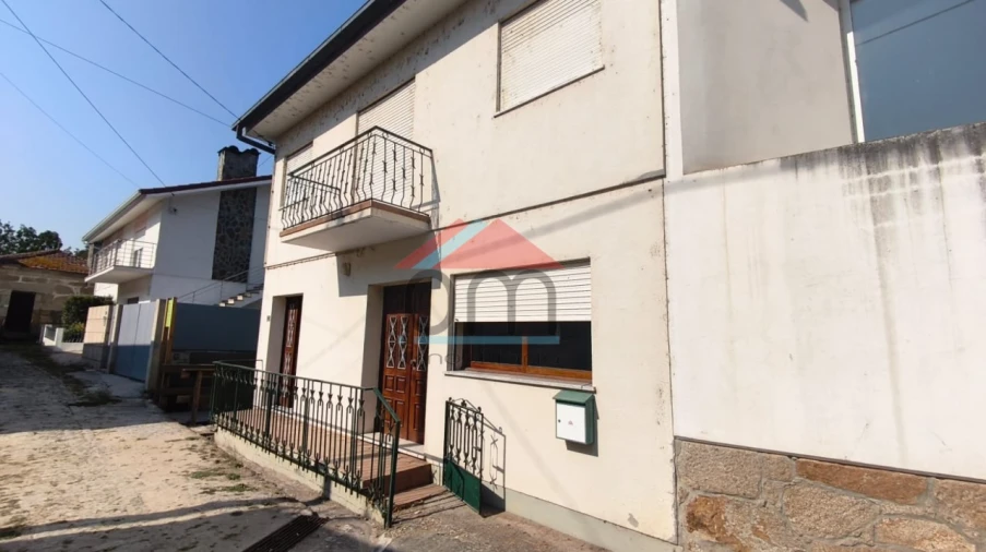 Moradia T4 para Venda em Ceivães e Badim Foto 2