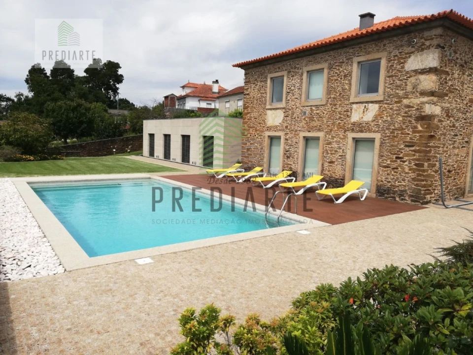 Moradia T4 para Venda em Venade e Azevedo Foto 12