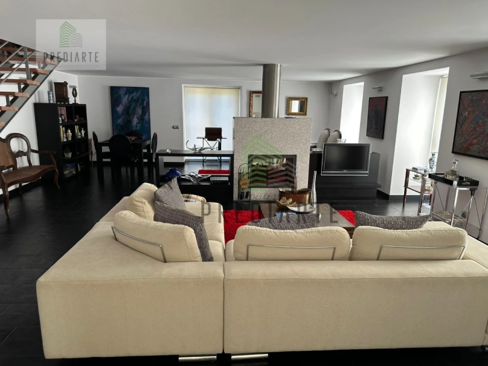 Moradia T4 para Venda em Venade e Azevedo Foto 23