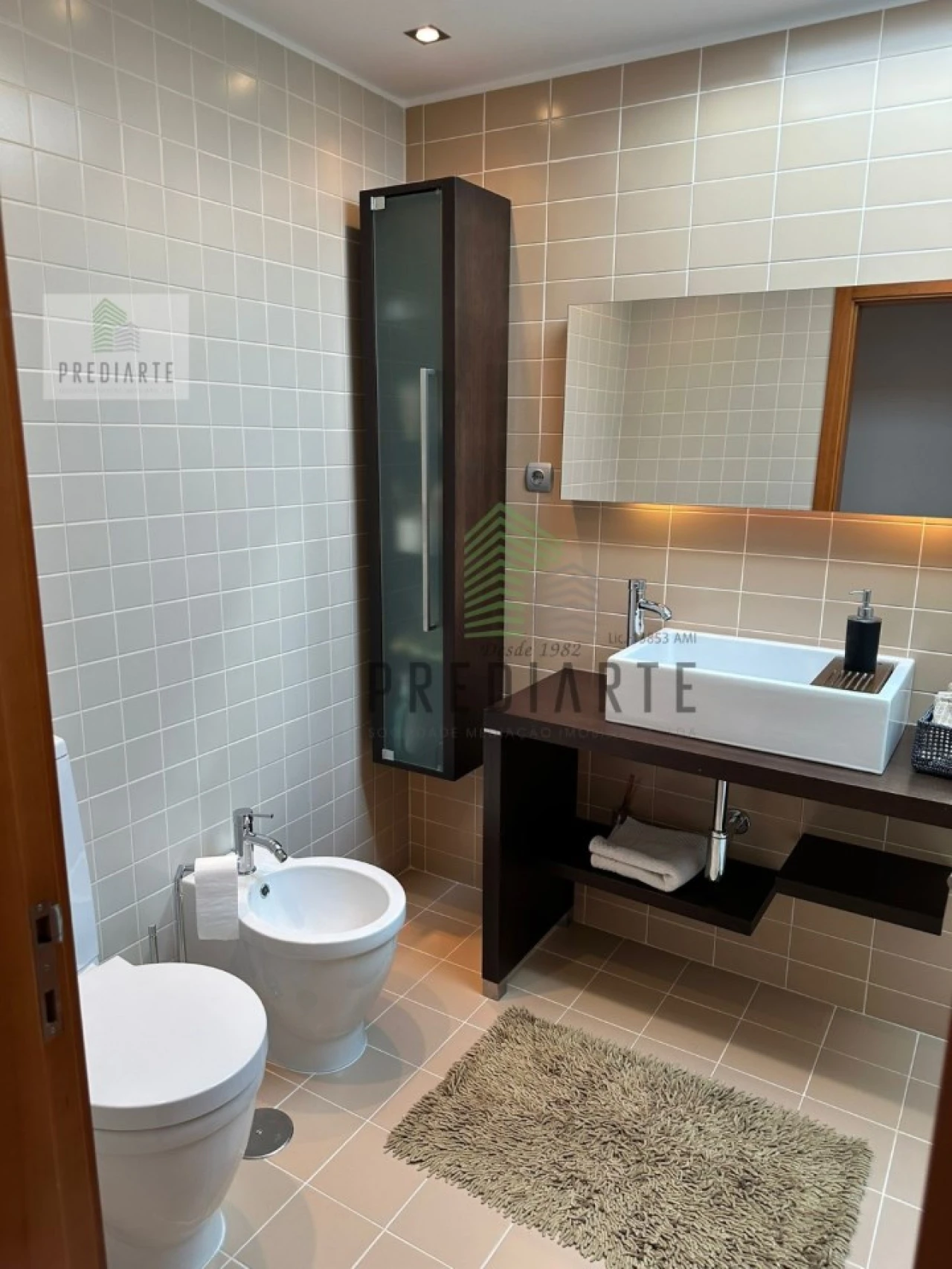 Moradia T4 para Venda em Venade e Azevedo Foto 37