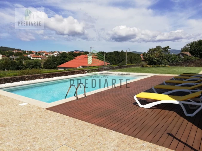 Moradia T4 para Venda em Venade e Azevedo Foto 5