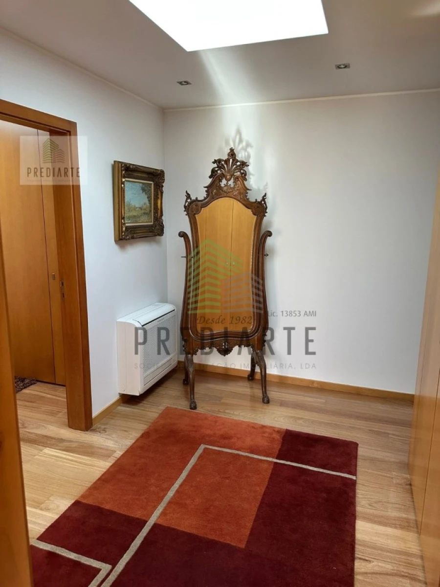 Moradia T4 para Venda em Venade e Azevedo Foto 35