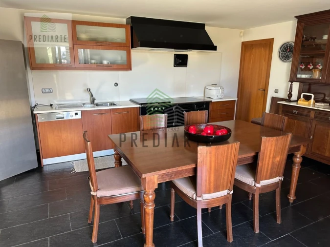 Moradia T4 para Venda em Venade e Azevedo Foto 46