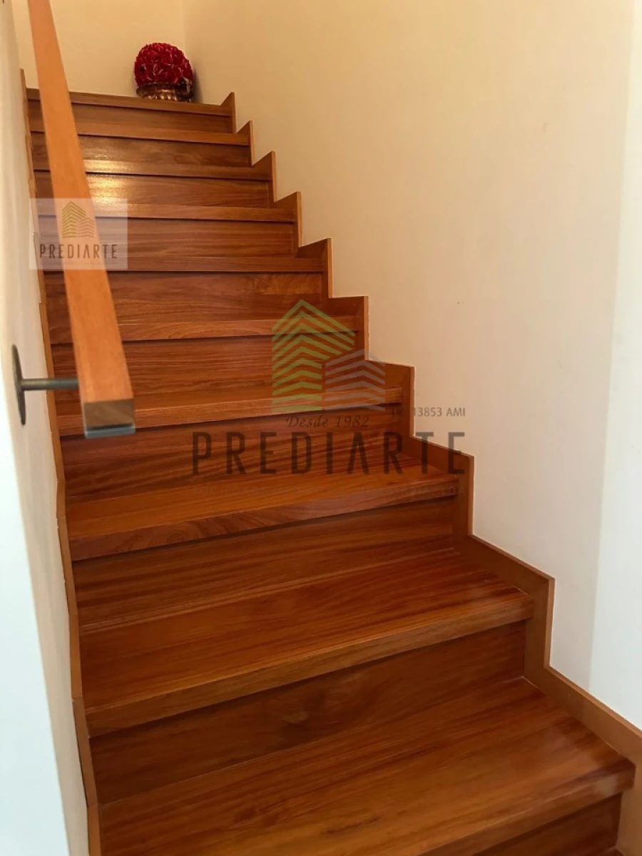 Moradia T4 para Venda em Venade e Azevedo Foto 48