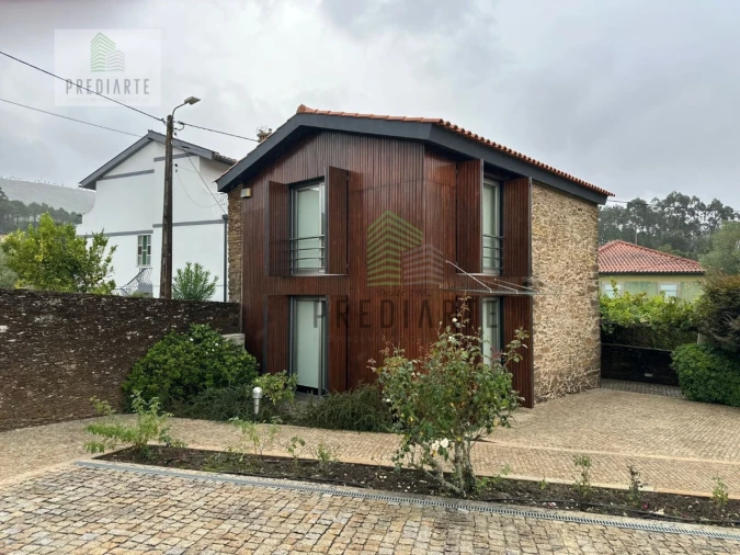 Moradia T4 para Venda em Venade e Azevedo Foto 43