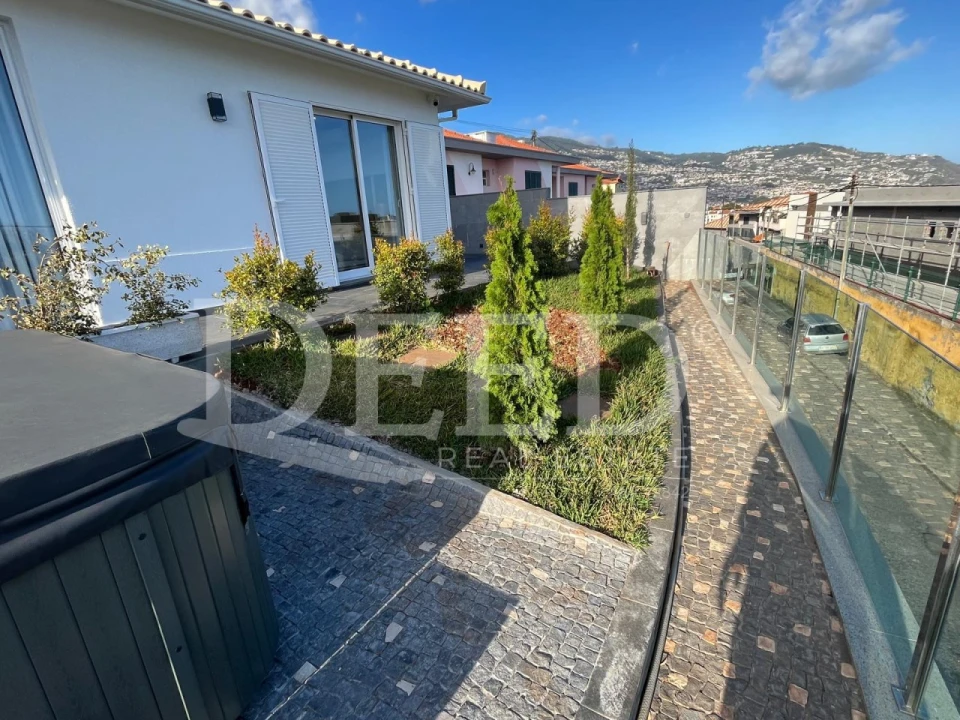 Moradia T3 para Venda em Funchal (São Pedro) Foto 19