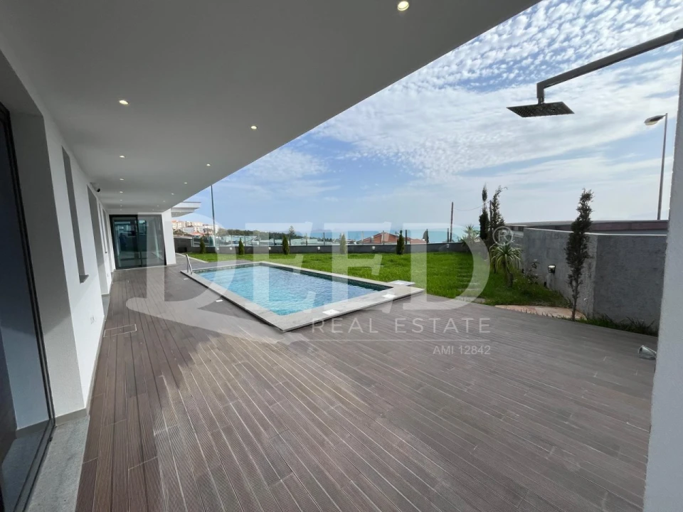 Moradia T3 para Venda em Agua de Pena Foto 20