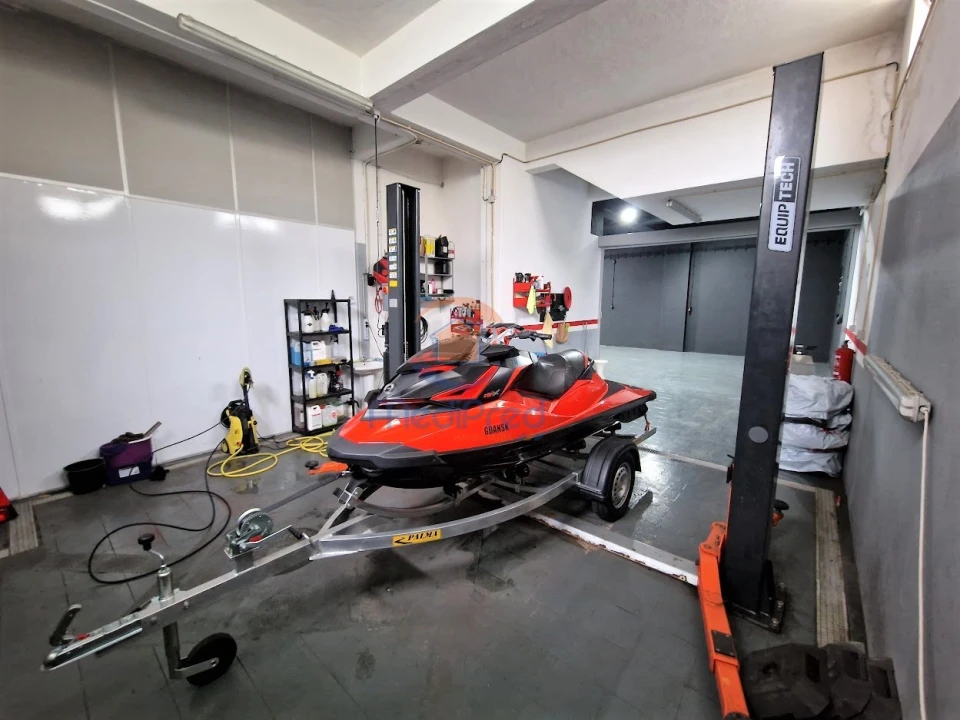 Armazém para Venda em Póvoa de Santo Adrião e Olival Basto Foto 7