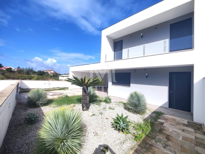 Moradia T3 para Venda em Seara Foto 21