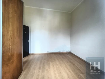 Moradia T6 para Venda em Estreito de Camara de Lobos