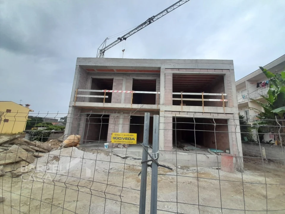 Apartamento T2 para Venda em Galegos (Santa Maria) Foto 8