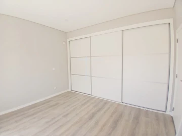 Moradia T4 para Venda em Azeitão (São Lourenço e São Simão)