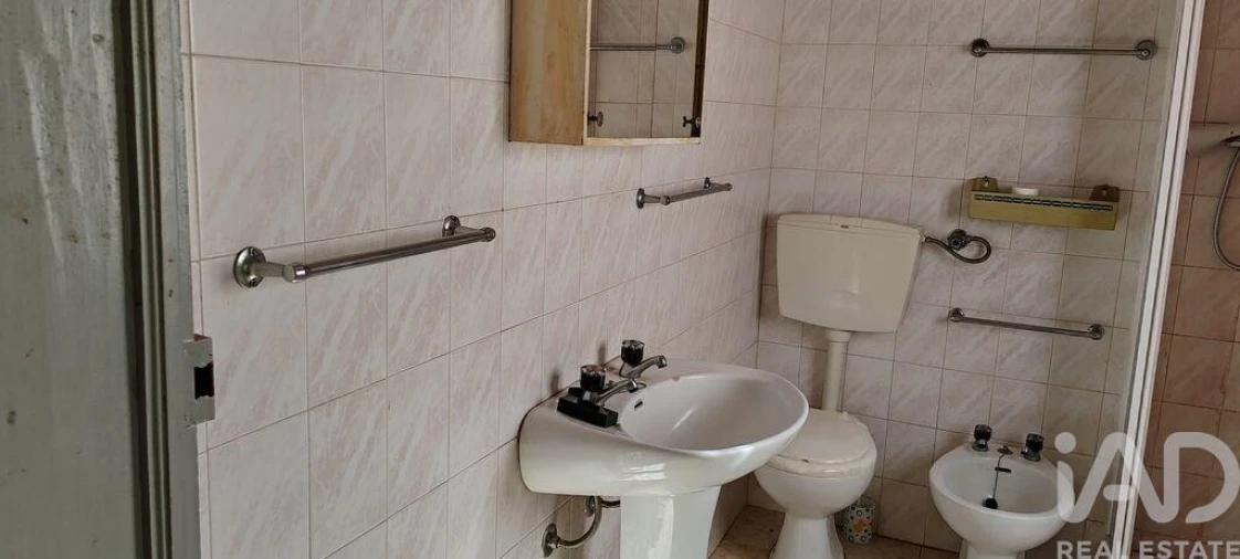 Moradia T4 para Venda em Portela do Fojo-Machio Foto 20