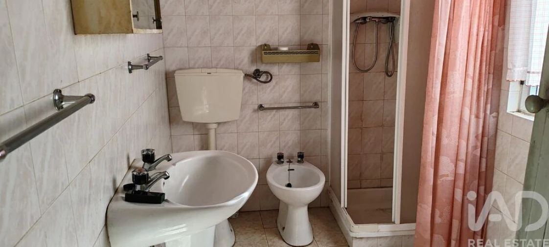 Moradia T4 para Venda em Portela do Fojo-Machio Foto 19