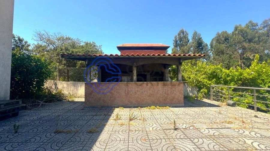 Moradia T4 para Venda em Alfena Foto 9