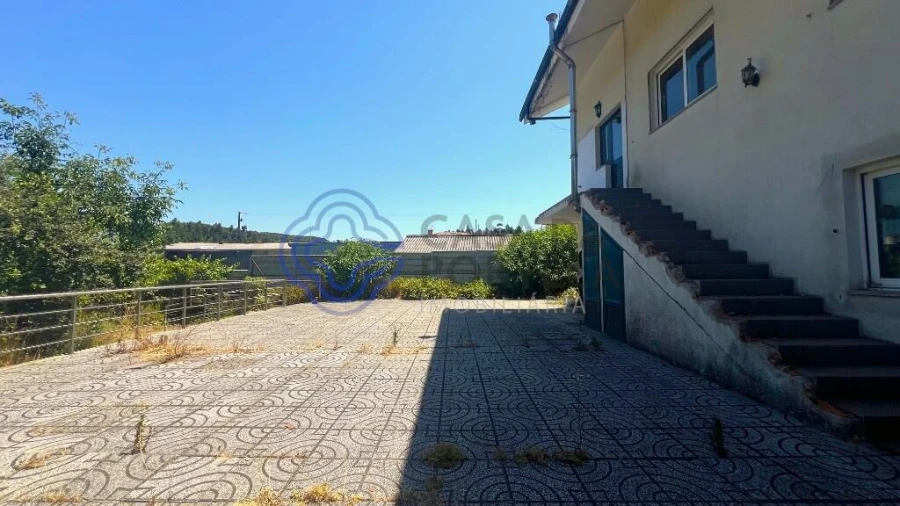 Moradia T4 para Venda em Alfena Foto 12