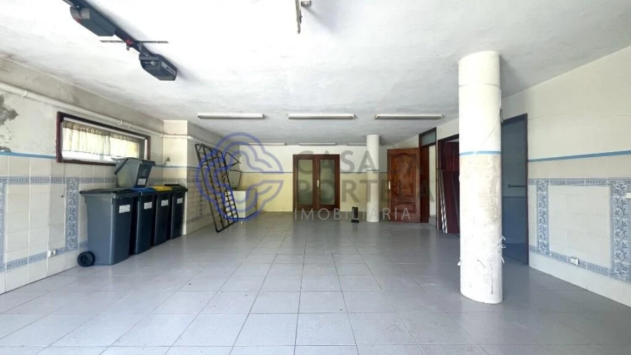 Moradia T4 para Venda em Alfena Foto 27