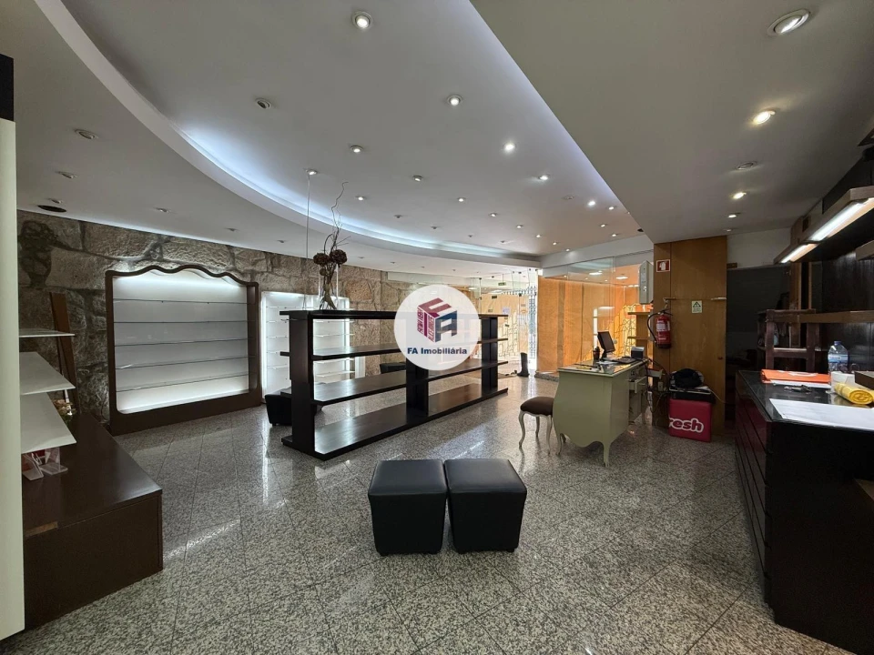 Loja para Arrendamento em Matosinhos e Leça da Palmeira Foto 1