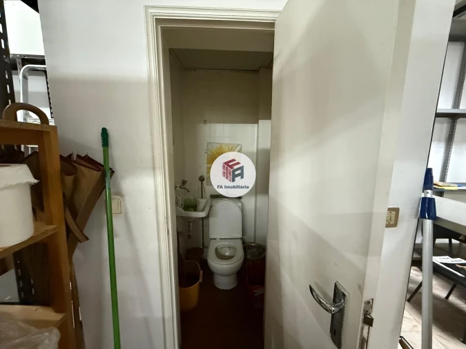 Loja para Arrendamento em Matosinhos e Leça da Palmeira Foto 13