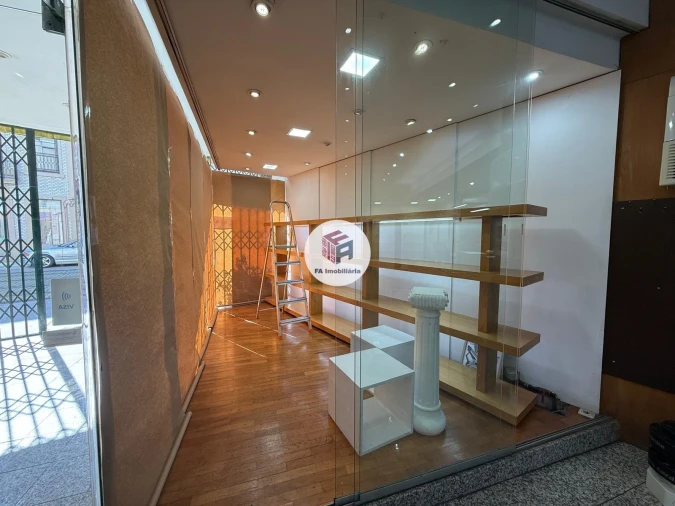 Loja para Arrendamento em Matosinhos e Leça da Palmeira Foto 11