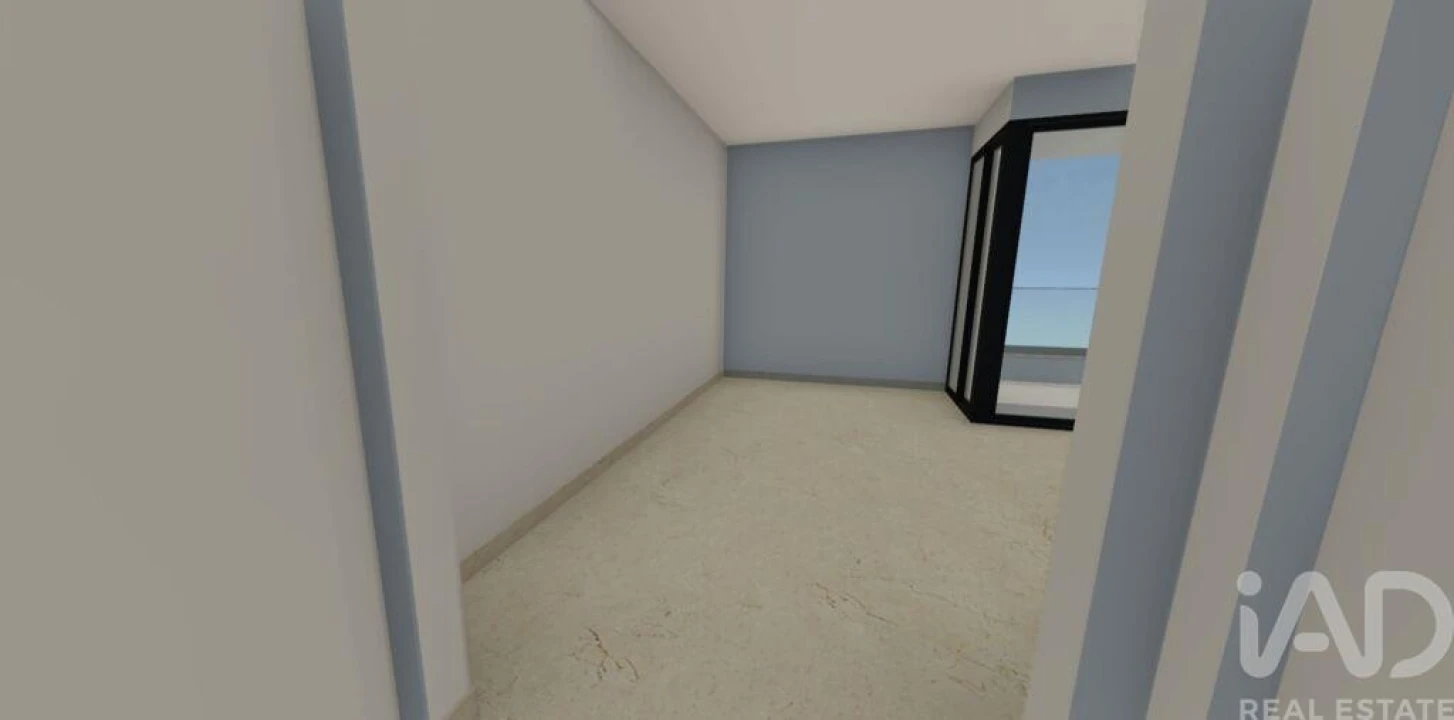 Apartamento T2 para Venda em Quelfes Foto 5