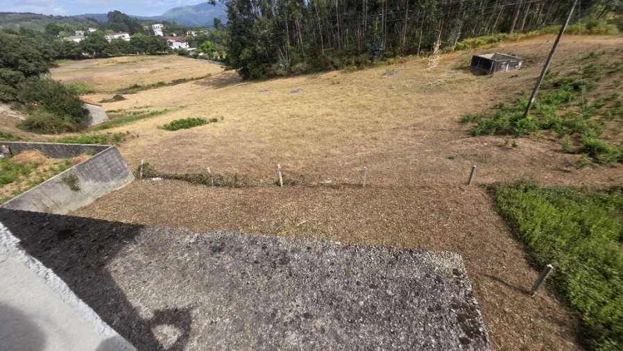 Terreno para Venda em Tabuaças Foto 16