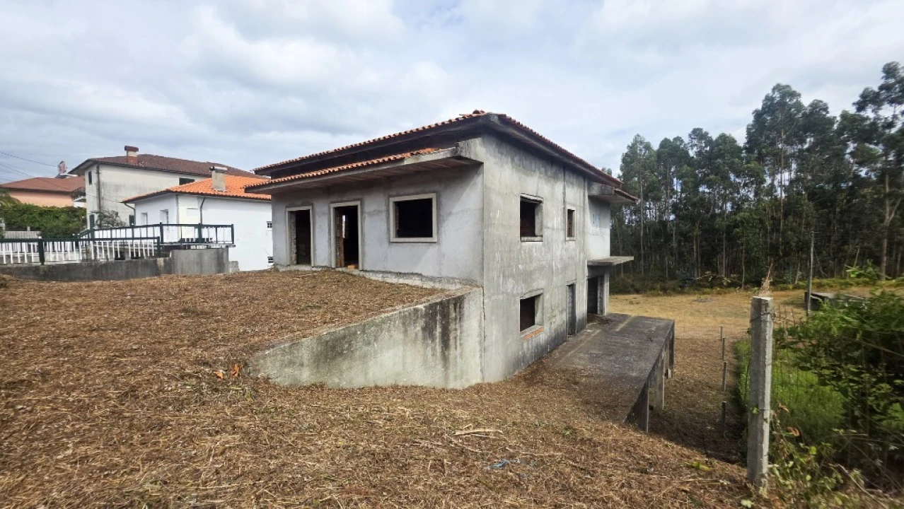 Terreno para Venda em Tabuaças Foto 1