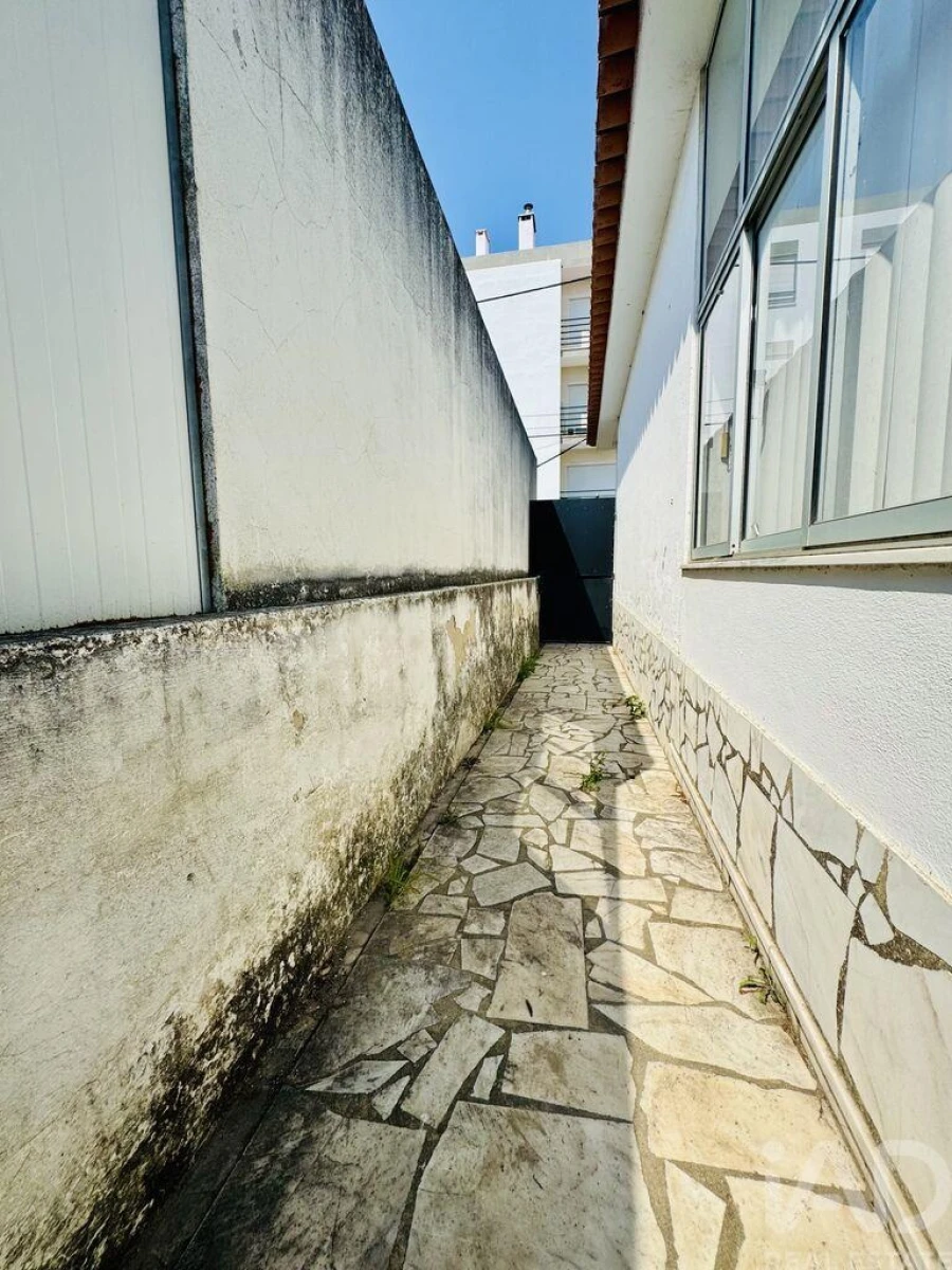 Moradia T2 para Venda em Pinhal Novo Foto 18