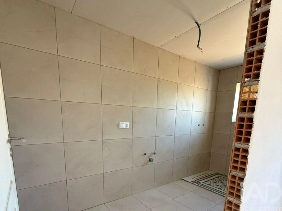 Moradia T2 para Venda em São Bartolomeu de Messines Foto 7