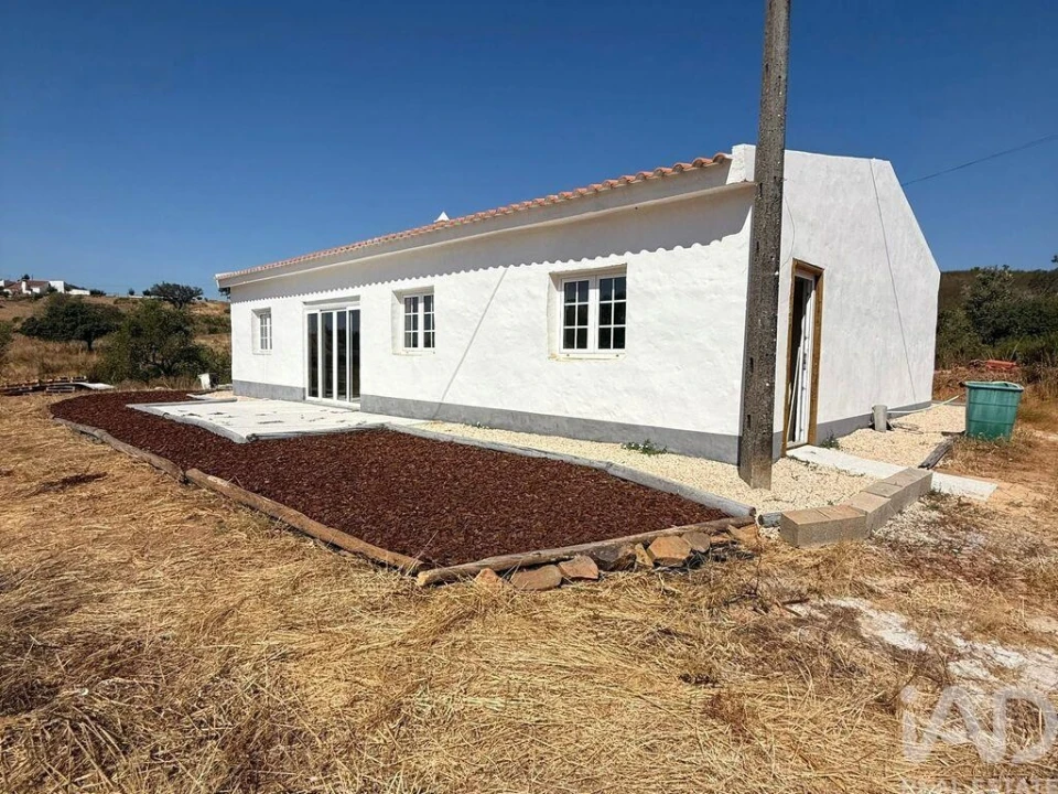 Moradia T2 para Venda em São Bartolomeu de Messines Foto 2