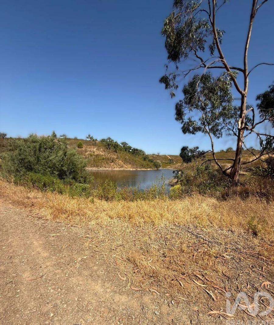 Moradia T2 para Venda em São Bartolomeu de Messines Foto 17