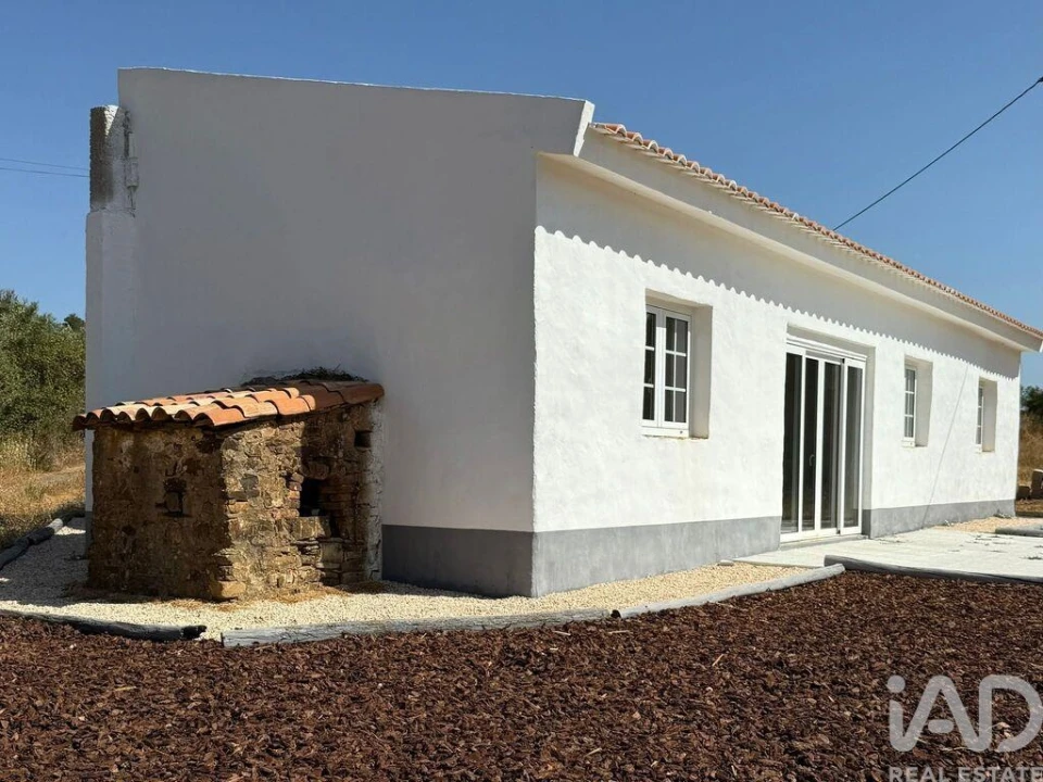 Moradia T2 para Venda em São Bartolomeu de Messines Foto 1