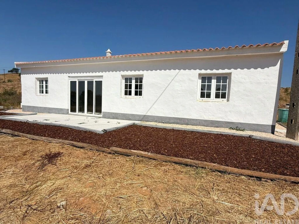 Moradia T2 para Venda em São Bartolomeu de Messines Foto 4
